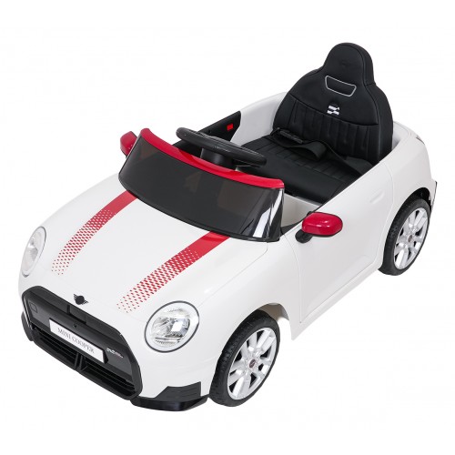 Mini Cooper biele vozidlo