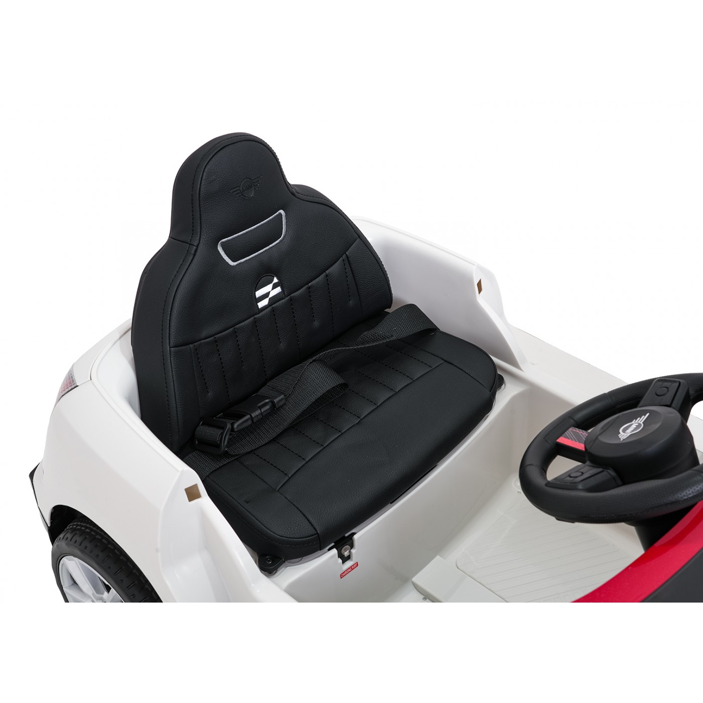 Mini Cooper biele vozidlo