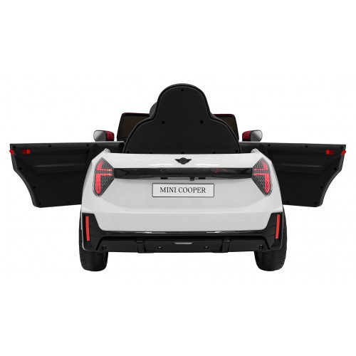 Mini Cooper biele vozidlo