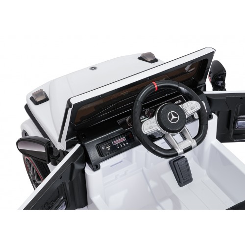Vozidlo Mercedes G63 AMG LIFT biela