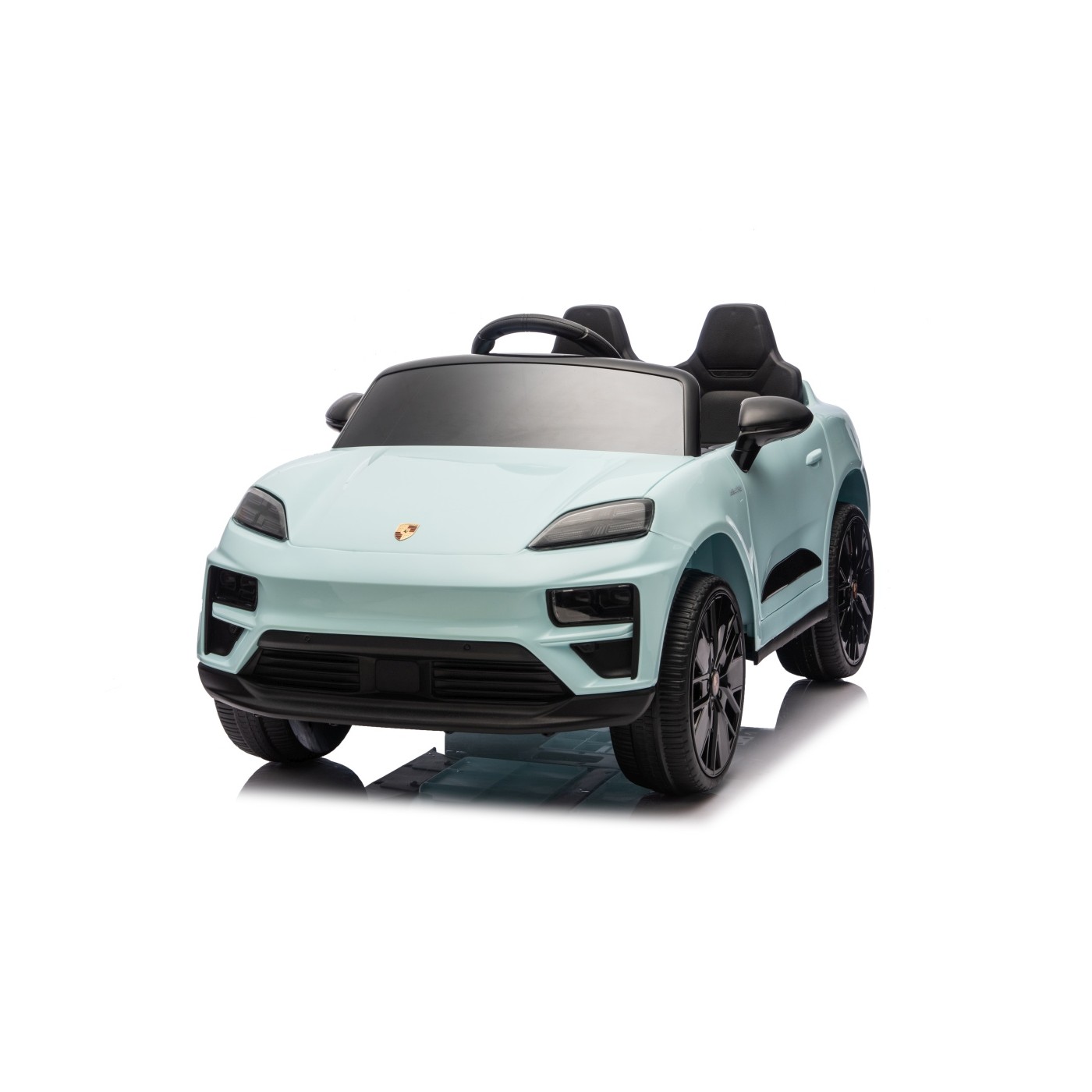 Modré vozidlo Porsche Macan