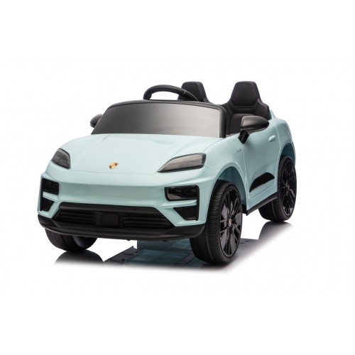 Modré vozidlo Porsche Macan