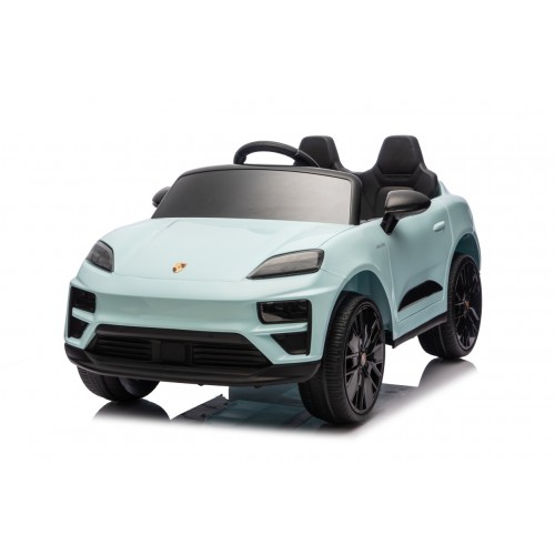 Modré vozidlo Porsche Macan