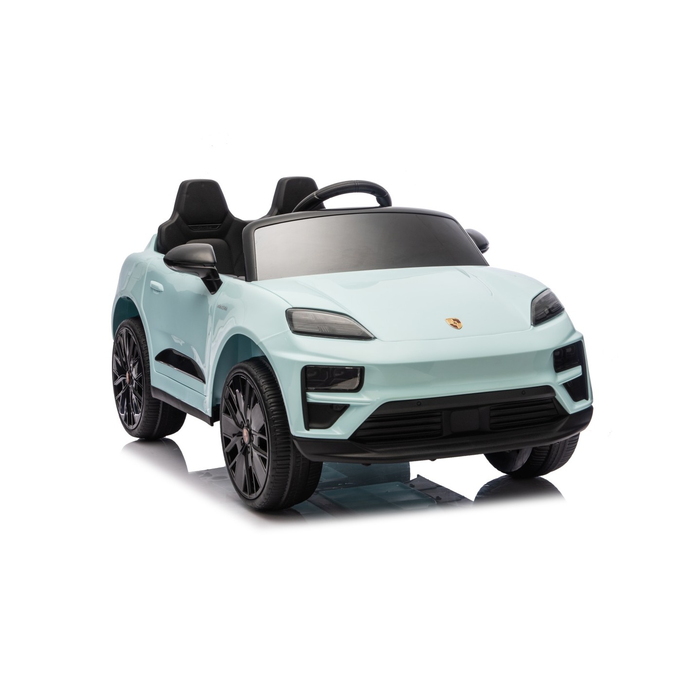Modré vozidlo Porsche Macan