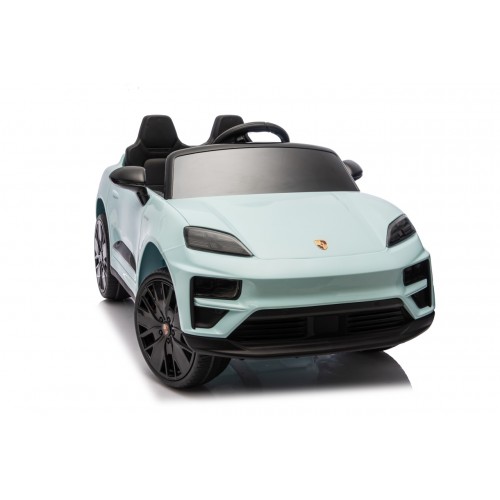 Modré vozidlo Porsche Macan