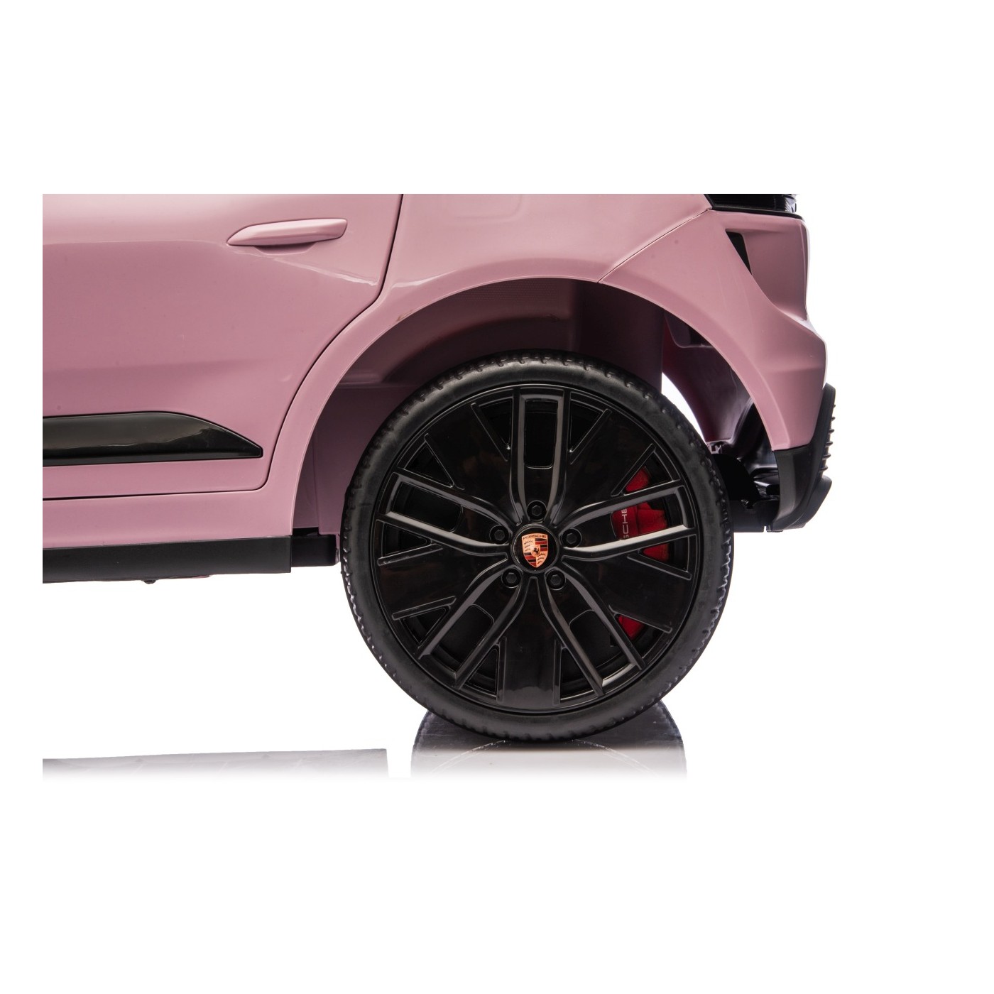 Ružové vozidlo Porsche Macan