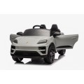 Vozidlo Porsche Macan sivá
