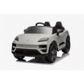 Vozidlo Porsche Macan sivá