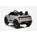 Vozidlo Porsche Macan sivá