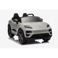 Vozidlo Porsche Macan sivá