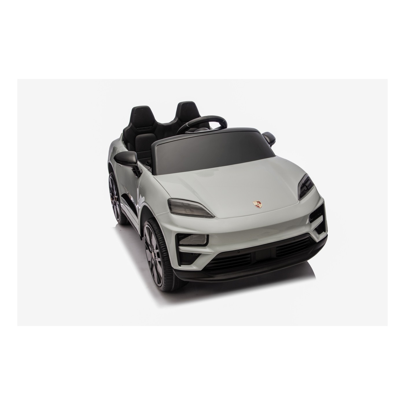 Vozidlo Porsche Macan sivá