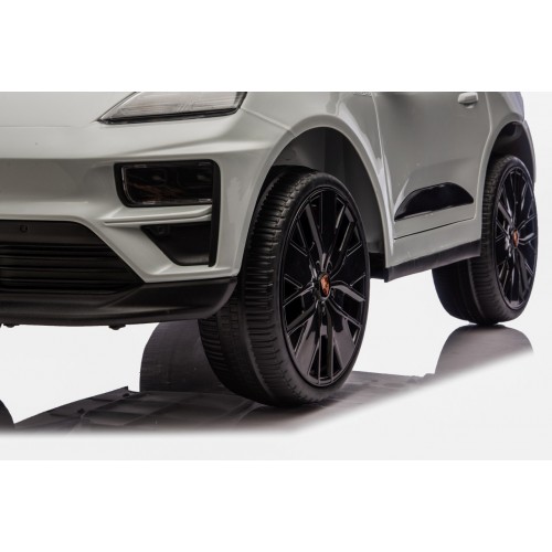 Vozidlo Porsche Macan sivá