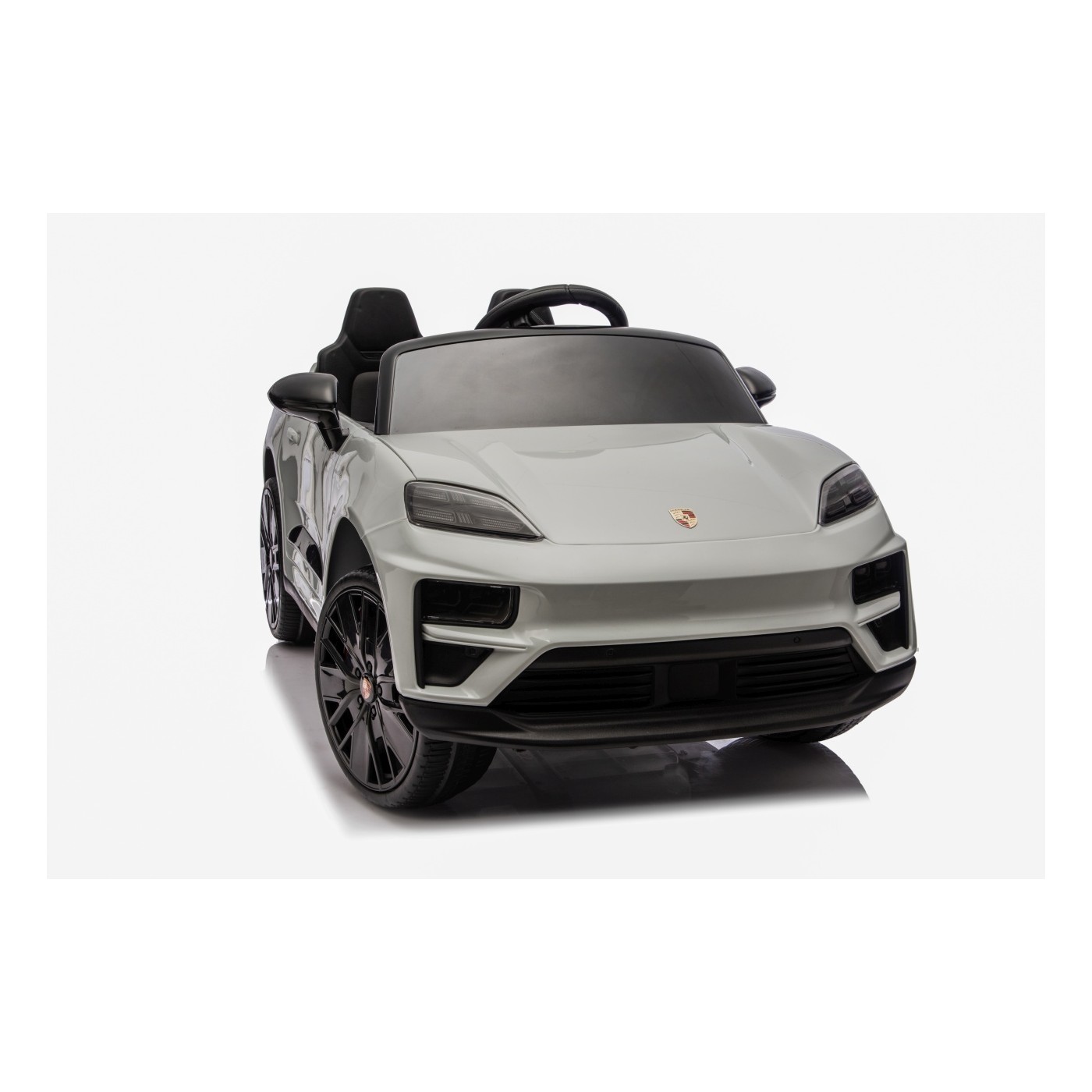 Vozidlo Porsche Macan sivá