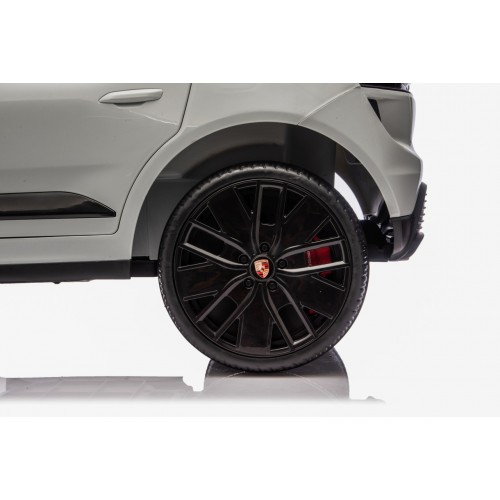 Vozidlo Porsche Macan sivá