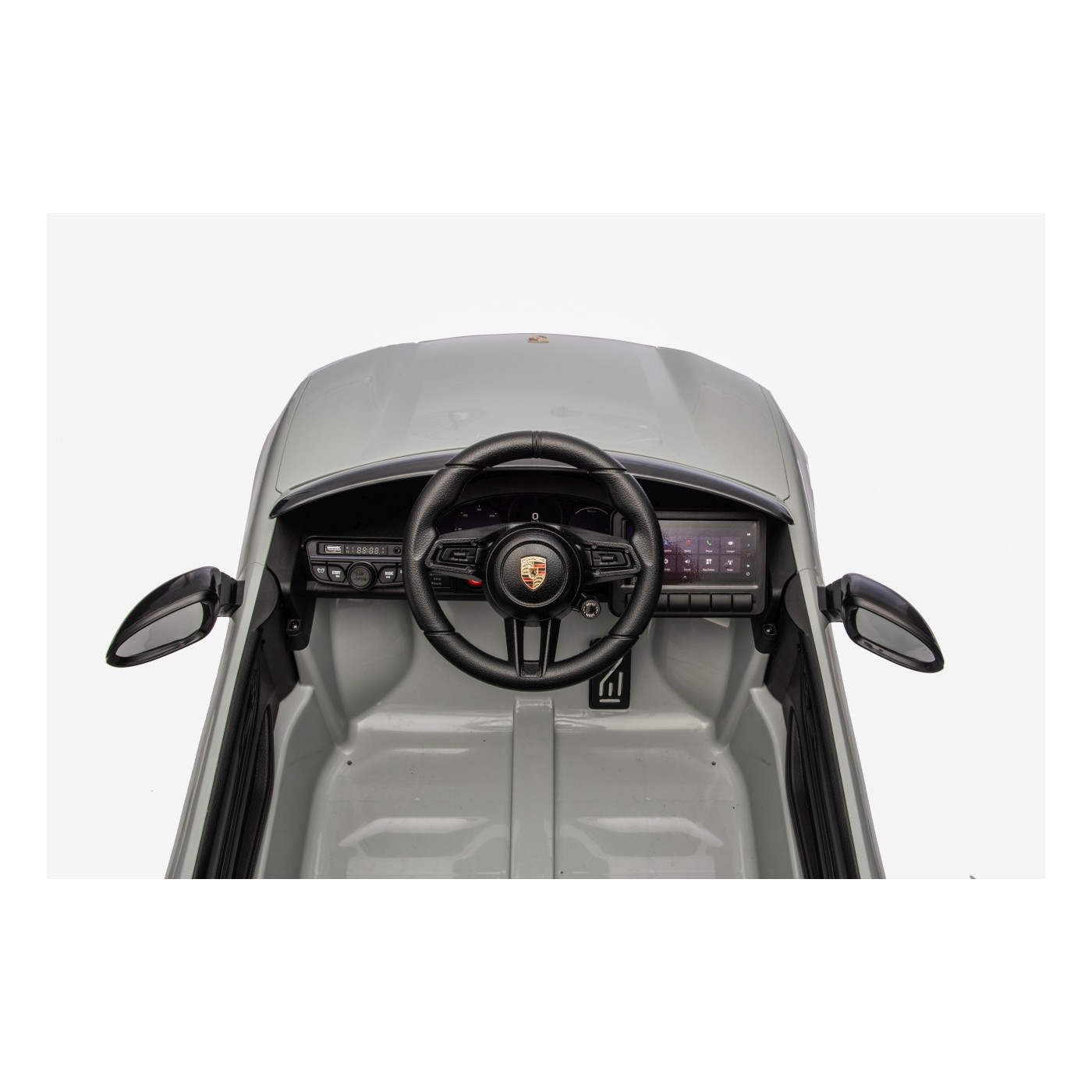 Vozidlo Porsche Macan sivá