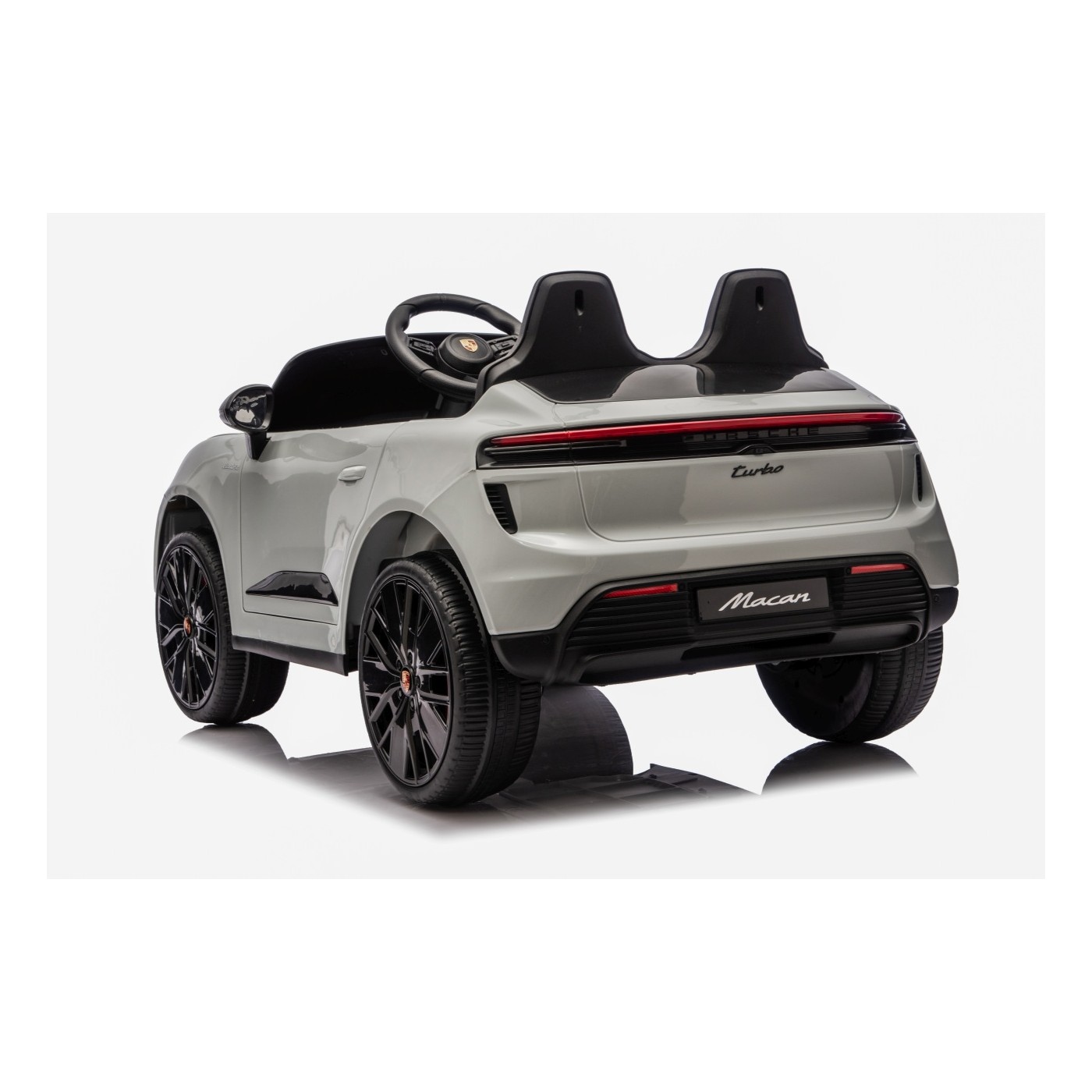 Vozidlo Porsche Macan sivá