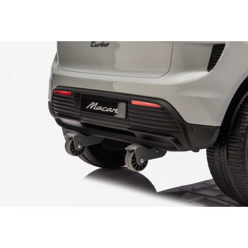 Vozidlo Porsche Macan sivá