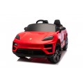 Červené vozidlo Porsche Macan