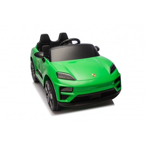 Zelené vozidlo Porsche Macan