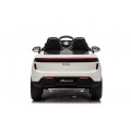 Porsche Macan biele vozidlo