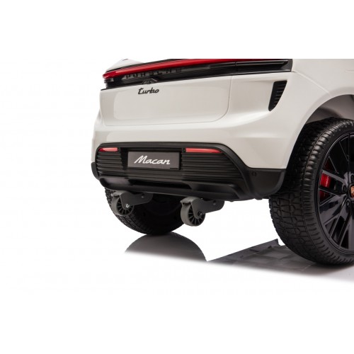 Porsche Macan biele vozidlo