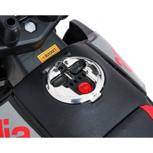 Motor vozidla Aprilia RX modrý