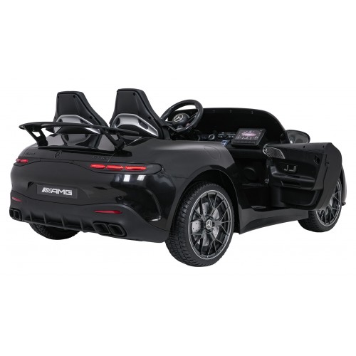 Vozidlo Mercedes Benz GT63 AMG čierne