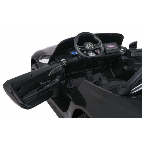 Vozidlo Mercedes Benz GT63 AMG čierne