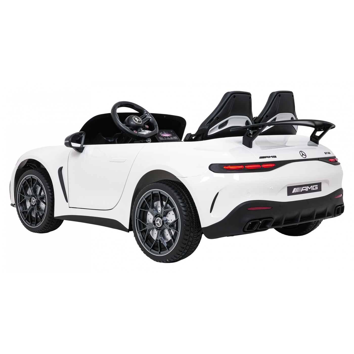 Vozidlo Mercedes Benz GT63 AMG bielej farby