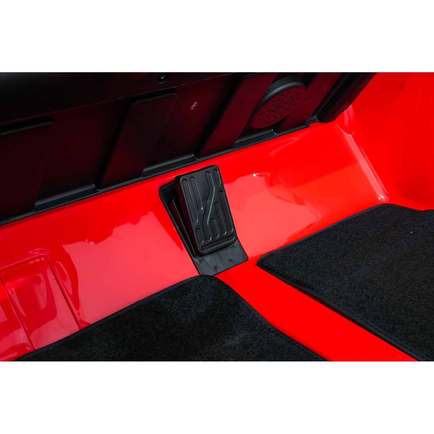 Vozidlo Mercedes Benz GT63 AMG Červené