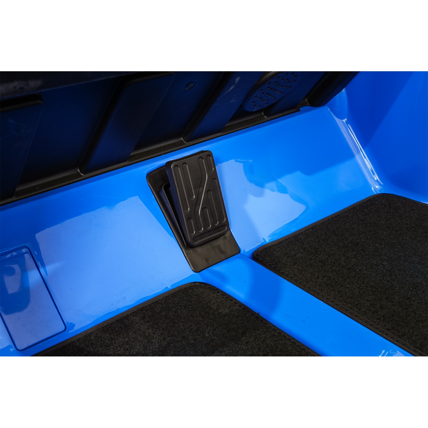 Vozidlo Mercedes Benz GT63 AMG Blue