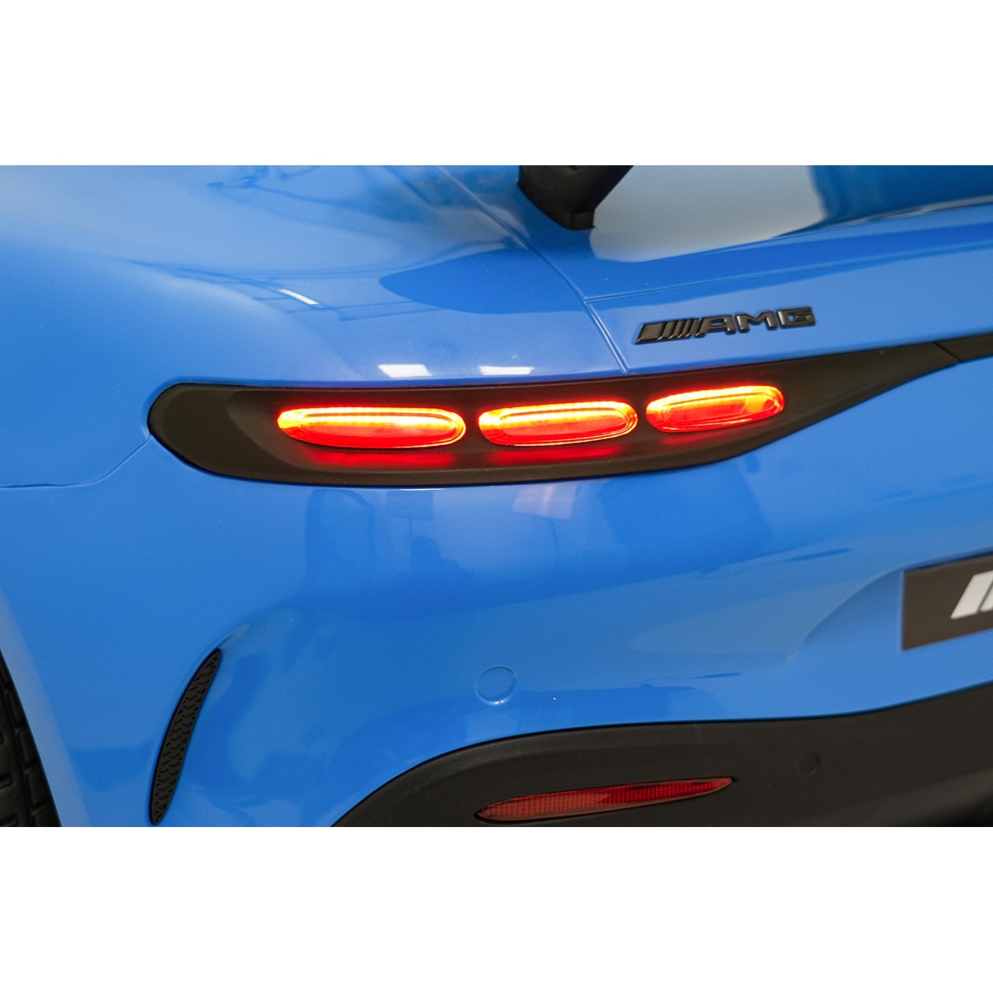 Vozidlo Mercedes Benz GT63 AMG Blue