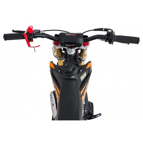 Spaľovací motor NITRO 60cc oranžovej farby pre vozidlo