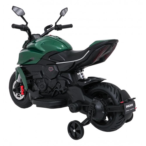 Motor vozidla Ducati Diavel x Bentley Green