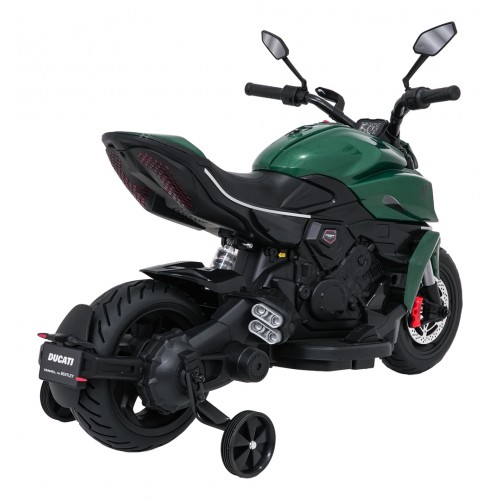 Motor vozidla Ducati Diavel x Bentley Green