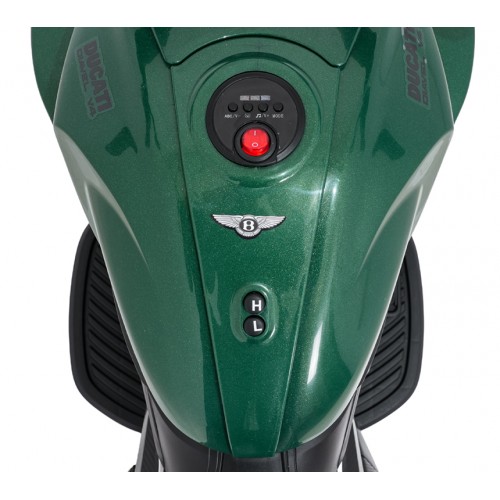 Motor vozidla Ducati Diavel x Bentley Green