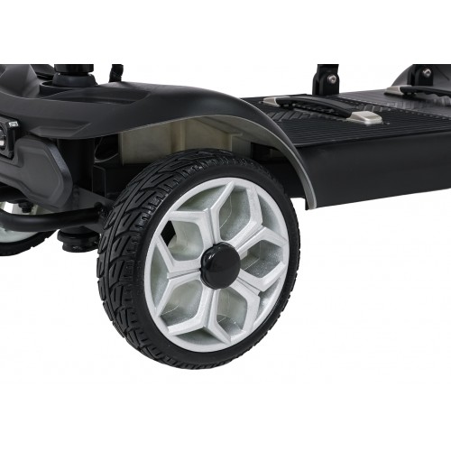 Elektrická kolobežka EasyGo Black so štyrmi kolesami pre seniorov