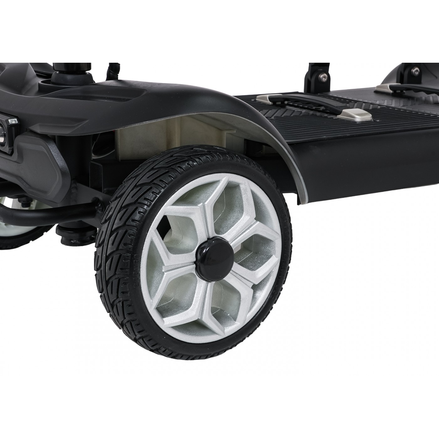 Elektrická kolobežka EasyGo Black so štyrmi kolesami pre seniorov