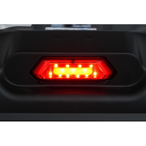Elektrická kolobežka EasyGo Black so štyrmi kolesami pre seniorov