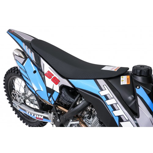 Vozidlo TITAN 300cc s modrým spaľovacím motorom