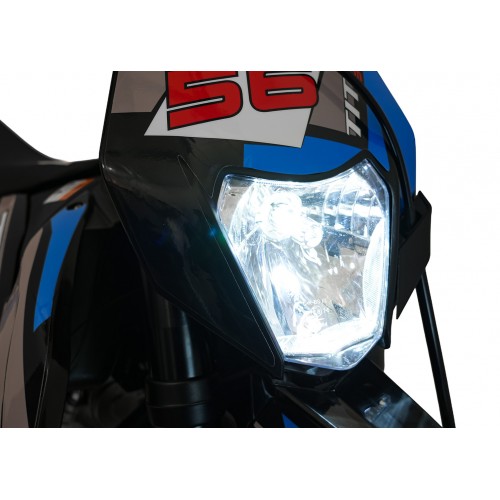 Vozidlo TITAN 300cc s modrým spaľovacím motorom