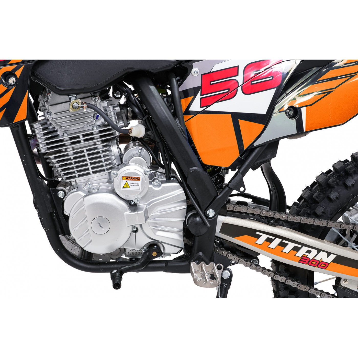 Vozidlo s oranžovým spaľovacím motorom TITAN 300cc