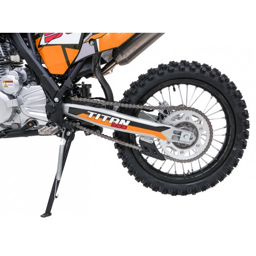 Vozidlo s oranžovým spaľovacím motorom TITAN 300cc