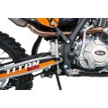 Vozidlo s oranžovým spaľovacím motorom TITAN 300cc