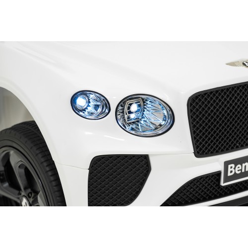 Bentley Bentayga S biele vozidlo