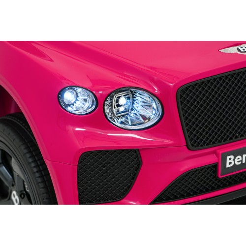 Ružové vozidlo Bentley Bentayga S