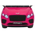 Ružové vozidlo Bentley Bentayga S