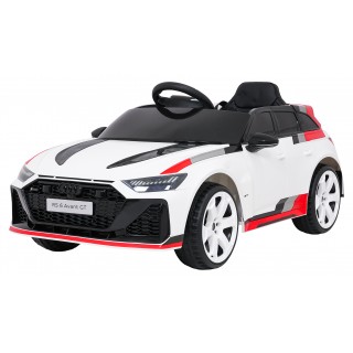 Vozidlo Audi RS6 Avant GT bielej farby