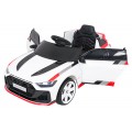 Vozidlo Audi RS6 Avant GT bielej farby
