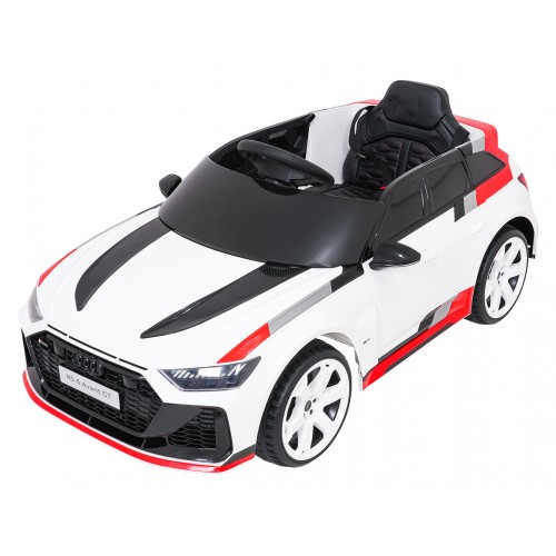 Vozidlo Audi RS6 Avant GT bielej farby